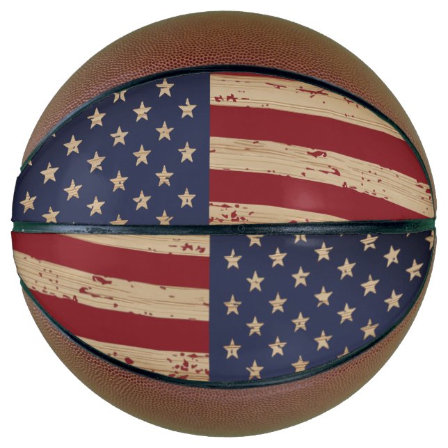 Personalisierte amerikanische Flagge Rustic Wood P Basketball (Vorderseite)