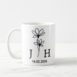 Personalisierte Anfangsbuchstaben, Datum Florales Kaffeetasse