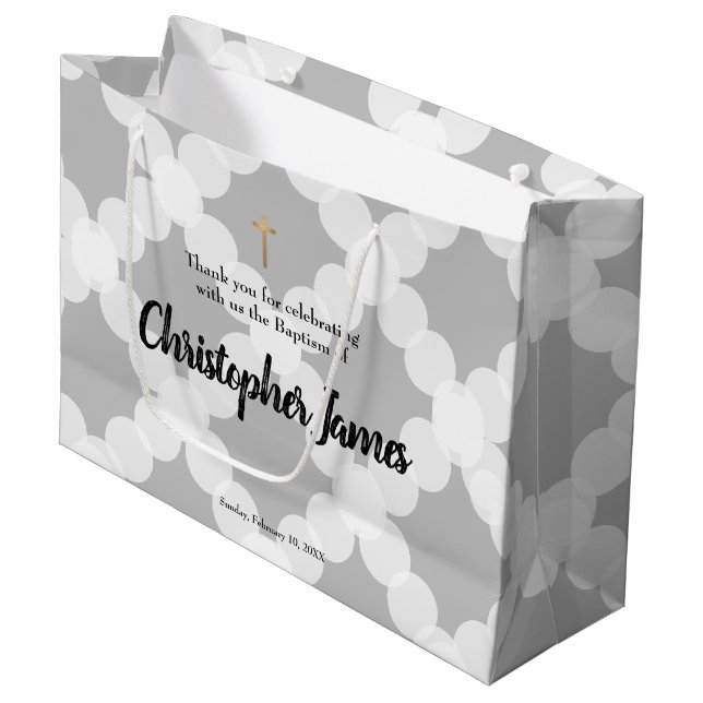 Personalisierte Baby Boy Taufe Grau Gold Cross Große Geschenktüte (Vorderseite Schrägansicht)