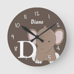 Personalisierte Baby Brown Round Clock Runde Wanduhr