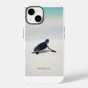 Personalisierte Baby-Meerschildkröten-Strandreise iPhone 14 Hülle