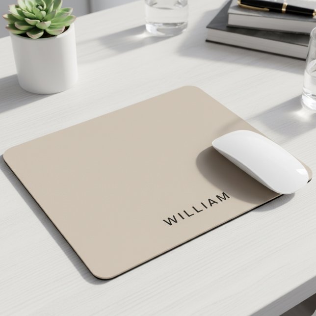 Personalisierte Beige und Monogramm | Elegant Cust Mousepad (Von Creator hochgeladen)