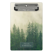 Personalisierte Berge Waldnebel