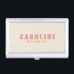 Personalisierte Bezeichnung für die Retro-Typograf Visitenkarten Dose<br><div class="desc">Personalisierter Name Business Card Fall in Rosa und Orange Retro Typografie</div>