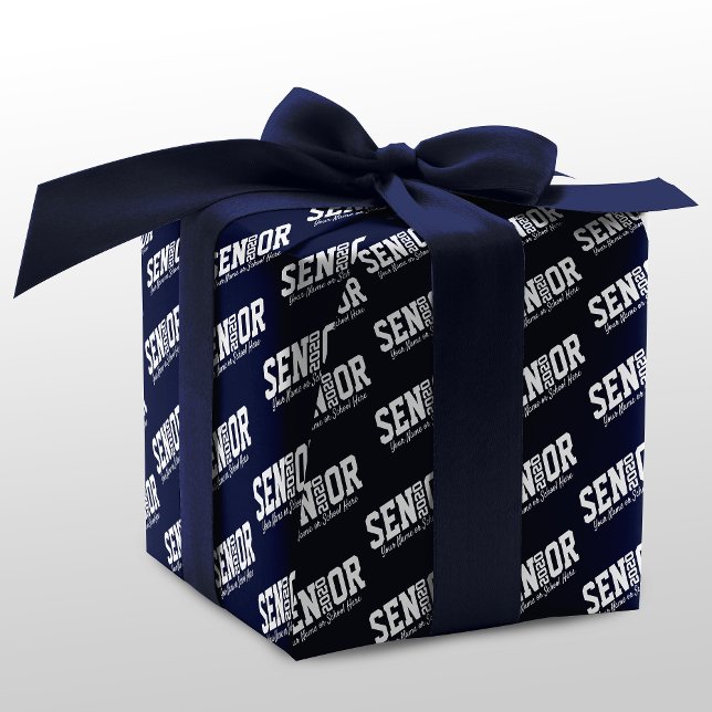 Personalisierte Blockbuchstabenklasse 2020 Geschenkpapier (Von Creator hochgeladen)