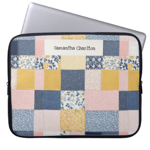 Personalisierte Blumen Cottagecore Patchwork Laptopschutzhülle