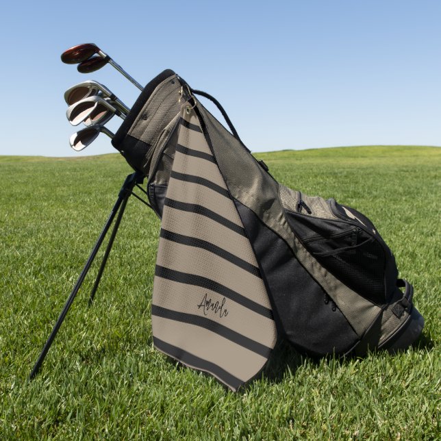 Personalisierte braune und schwarze Streifen Golfhandtuch (Gras)