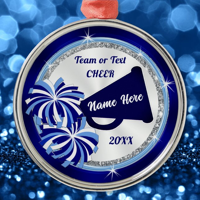 Personalisierte Cheerleader Ornamente, Blues, Weiß Ornament Aus Metall (Personalized Cheerleading Ornament. Cheer team Christmas gifts or Gifts for Senior Cheerleaders.)