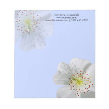 Personalisierte doppelweiße Blume Blüte, hellblau