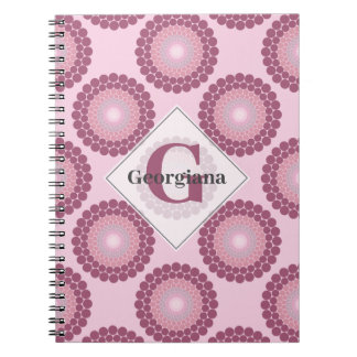 Personalisierte Dusky Rose Polka Dot Mandala Notizblock