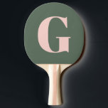 Personalisierte, einfache, fette Monogramm Rosa un Tischtennis Schläger<br><div class="desc">Personalisiertes, einfaches Monogramm Pink und Pingpongpaddel</div>