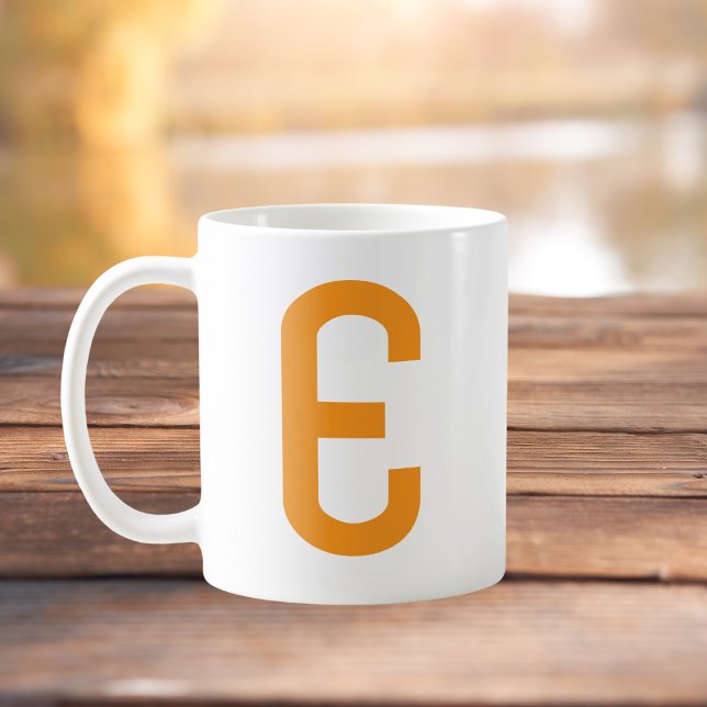 Personalisierte fett Initial Kaffeetasse (Von Creator hochgeladen)