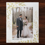 Personalisierte Foto-Hochzeit<br><div class="desc">Dieses charmante Puzzle mit dem Kopfbedeckung der Hochzeit ist mit Eukalyptus,  Blattwerk und Beeren in Gold dekoriert. Einfach mit Ihrem Foto und Namen anpassbar. Weil wir unsere eigenen Kunstwerke erstellen,  werden Sie dieses exakte Bild von anderen Designern nicht finden. Original Wasserfarbe © Michele Davies.</div>