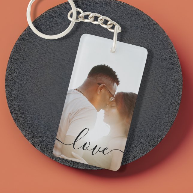 Personalisierte Foto- und Textfotografie Schlüsselanhänger (Make your own photo keyring. Features a scroll text saying LOVE. keyrings from Ricaso. Gift ideas)