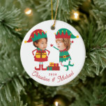 Personalisierte Funny Face Foto Christmas Elf Fami Keramik Ornament<br><div class="desc">Erleben Sie den festlichen Geist mit unserem familienfreundlichen Elf-Gesicht Matching-Ornament für Weihnachten! Personalisieren Sie das Ornament mit bezaubernden elfischen Designs und fügen Sie Ihre Familiengesichter hinzu,  um es einzigartig zu machen. Feiern Sie Weihnachten im Stil mit diesem lustigen,  personalisierten Familiengebet!</div>
