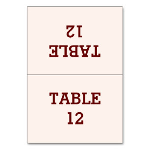 Personalisierte, geklappte Tischkarte Tischnummer