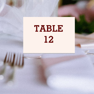 Personalisierte, geklappte Tischkarte Tischnummer