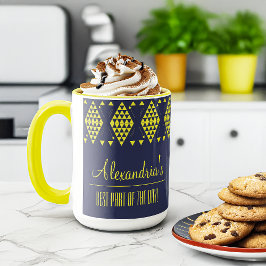 Personalisierte gelbe geometrische Dreiecke Tasse