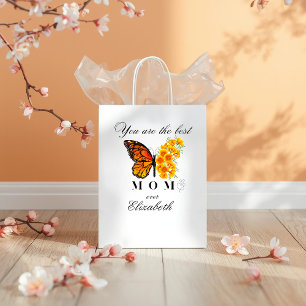 Personalisierte Geschenktüte mit floralem Schmette