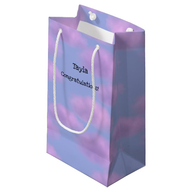 Personalisierte Gifttasche mit flüssigem Pink Clou Kleine Geschenktüte (Vorderseite Schrägansicht)