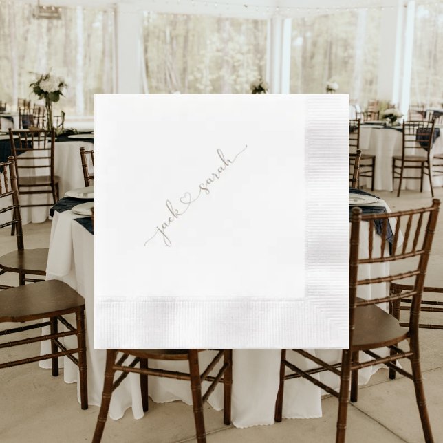 Personalisierte Goldherz-Schriftart-Namen Hochzeit Serviette (Von Creator hochgeladen)