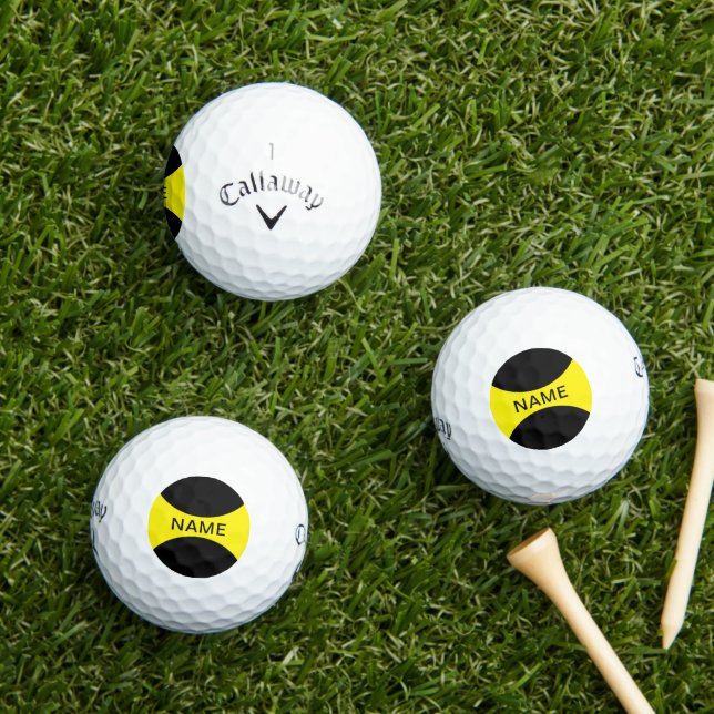 Personalisierte Golfbälle mit Namen für stilvolles (Insitu Gras)