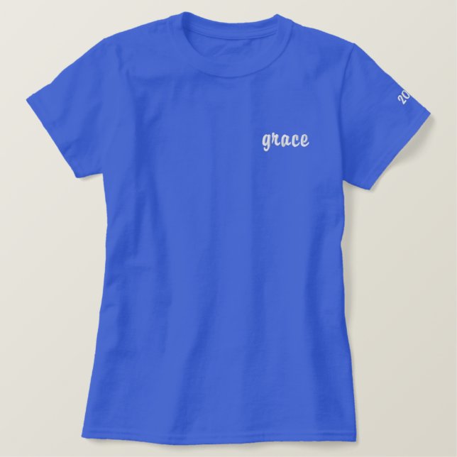 Personalisierte Grace bestickter T - Shirt (Design vorne)