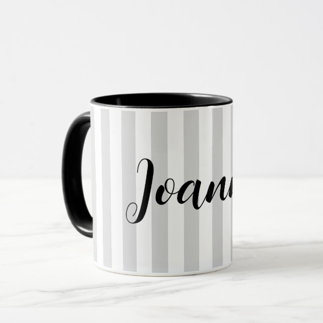 Personalisierte, grau-weiße Streifen Tasse (Vorderseite Links)