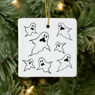 Personalisierte grimmige Halloween-Geister Tree Or Keramikornament