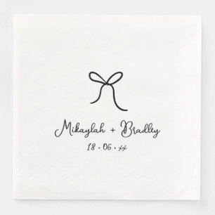 Personalisierte Hochzeit mit schwarzem und weißem  Serviette