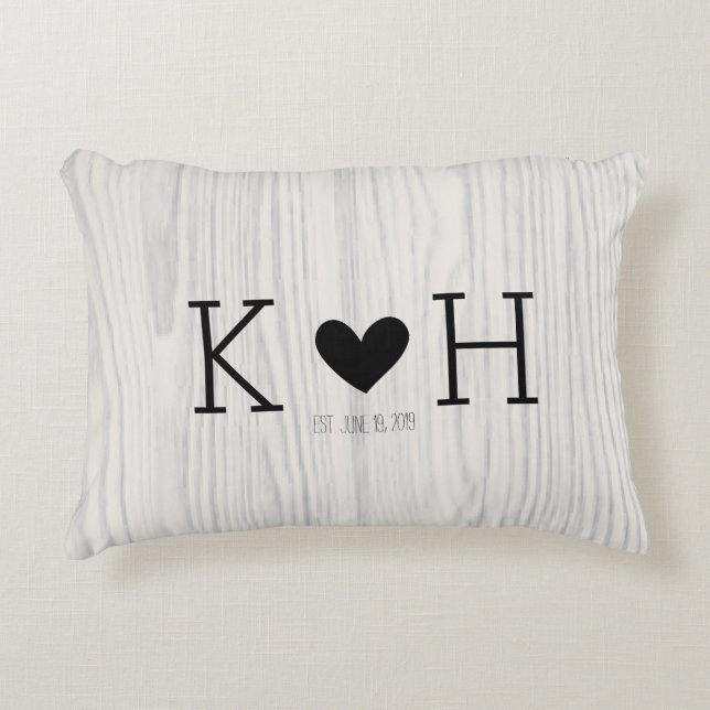 Personalisierte Hochzeit von Holzkörnern Dekokissen (Vorderseite)