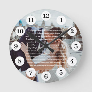 Personalisierte Hochzeitsstimmen Runde Wanduhr
