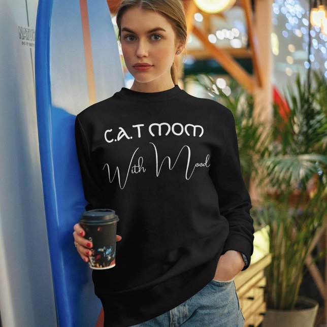 Personalisierte Katzenliebhaberin Weiße Schrift Sc Sweatshirt (Von Creator hochgeladen)