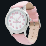 Personalisierte Kinderschau Armbanduhr<br><div class="desc">Dieses Bild zeigt eine Kinderuhr mit einem runden, silberfarbenen Gehäuse mit weißem Ziffernblatt. Die Uhr hat große, leicht zu lesende rosa Zahlen von 1 bis 12, und die Stunden- und Minutenzeiger sind ebenfalls rosa, mit den Worten "HOUR" und "MINUTE" beschriftet. Der Name auf der Armbanduhr kann auf jeden beliebigen Namen...</div>