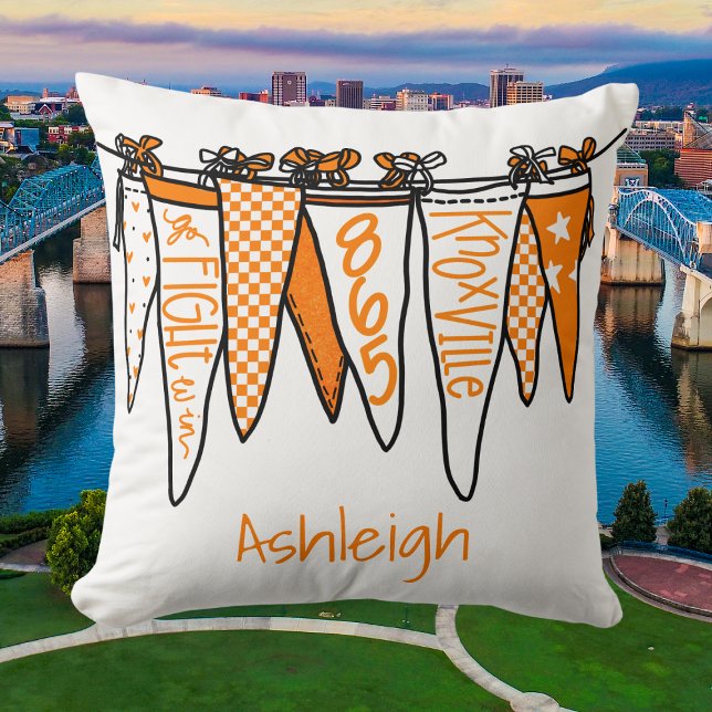Personalisierte Knoxville Orange & White Pennant Kissen (Von Creator hochgeladen)