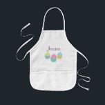 Personalisierte Kuchenbacken Schürze für Kinder<br><div class="desc">Personalisierte Kuchenbacken Schürze für Kinder. Beige,  gelb oder weiß. Ein tolles Geschenk für kleine Kinder und Kuchenliebhaber. Mädchen Design mit elegantem Skripttext. Farbiges Bild mit pastellfarbenen Farben pink blau grün etc. Spaß Geburtstagsfeier Idee.</div>