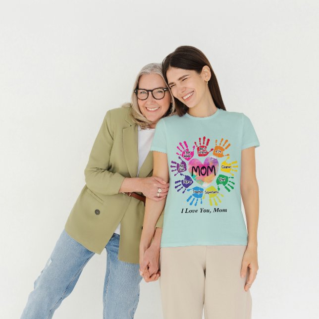 Personalisierte Mama mit Herz T-Shirt (Von Creator hochgeladen)