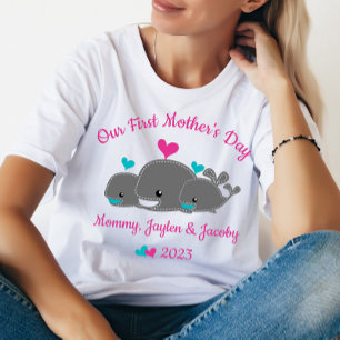 Personalisierte Mama von zwei Jungen, Erster Mutte T-Shirt