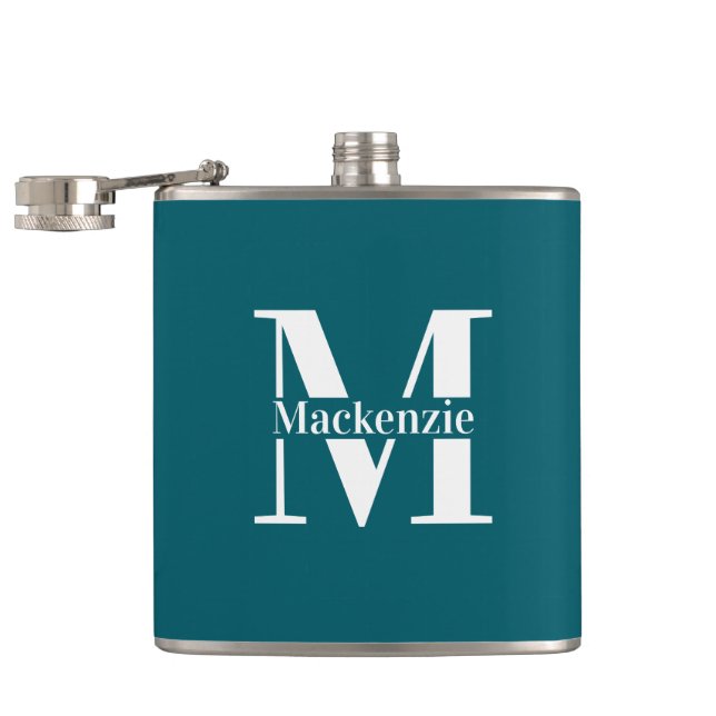 Personalisierte Maßanfertigung mit Monogramm Flachmann (Geöffnet)