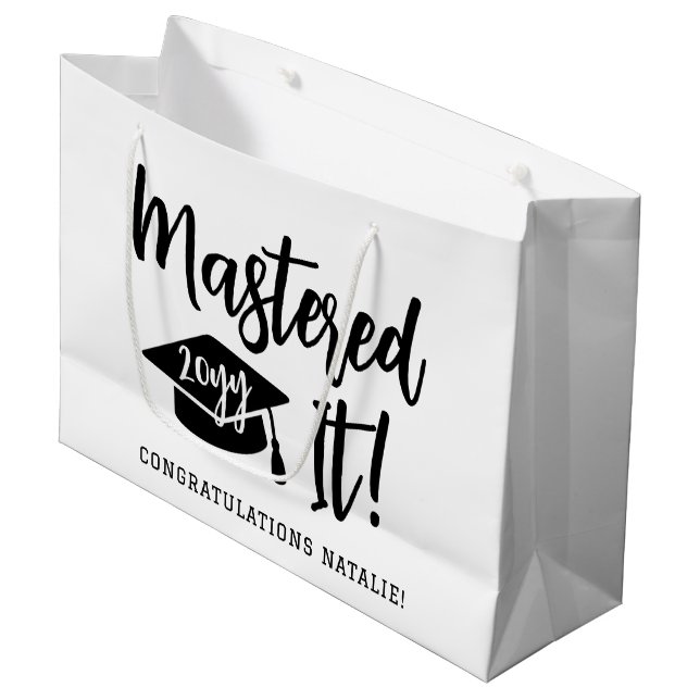 Personalisierte Master-Grad-Abschluss meistert es Große Geschenktüte (Vorderseite Schrägansicht)