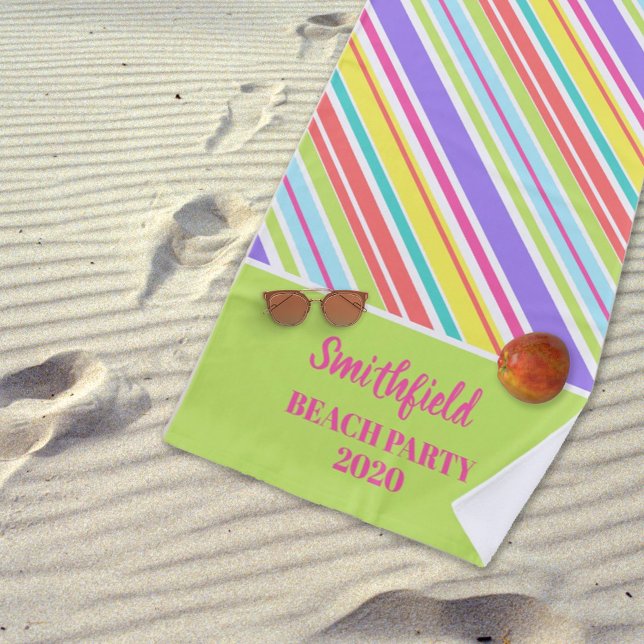 Personalisierte, mehrfarbige Streifen Strandtuch (Von Creator hochgeladen)