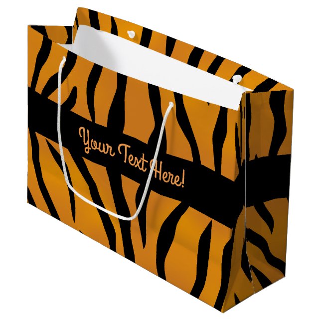 Personalisierte Monogram Wild Thing Tiger Streifen Große Geschenktüte (Vorderseite Schrägansicht)