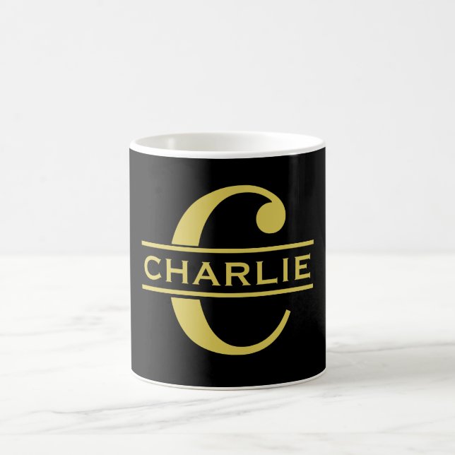 Personalisierte Monogramm und Name Schwarz und Gol Kaffeetasse (Mittel)