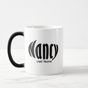 Personalisierte "Nancy" in Schwarz und Weiß Verwandlungstasse