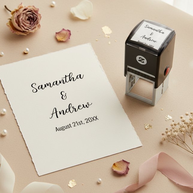 Personalisierte Newlyweds-Namen und Hochzeitstermi Permastempel (Elegant minimalist wedding stamp with custom names and wedding date.)