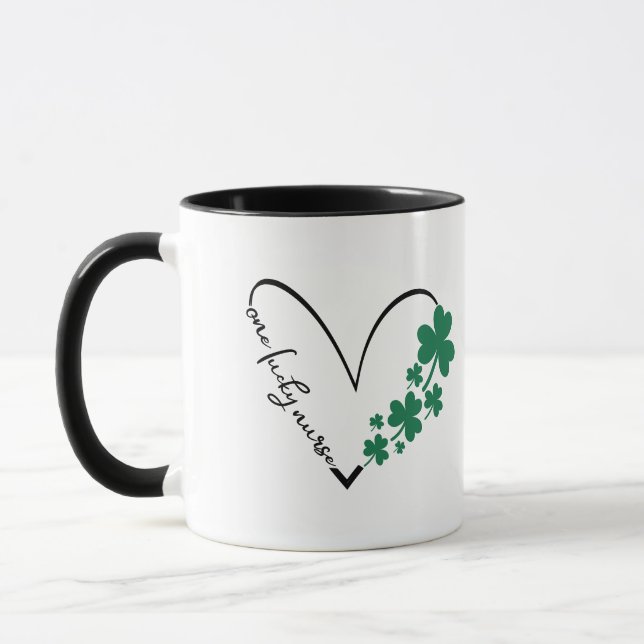 Personalisierte "One Lucky Nurse"-Tasse Tasse (Links)