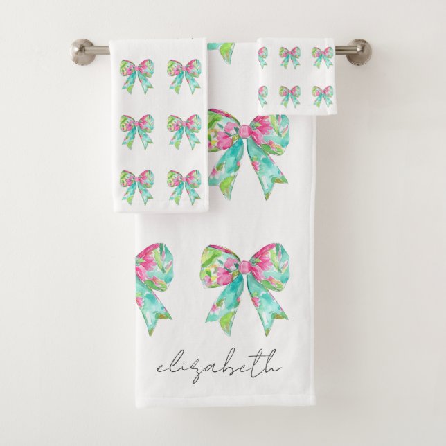 Personalisierte Pink- und grüne Bogen Badhandtuch Set (Insitu)