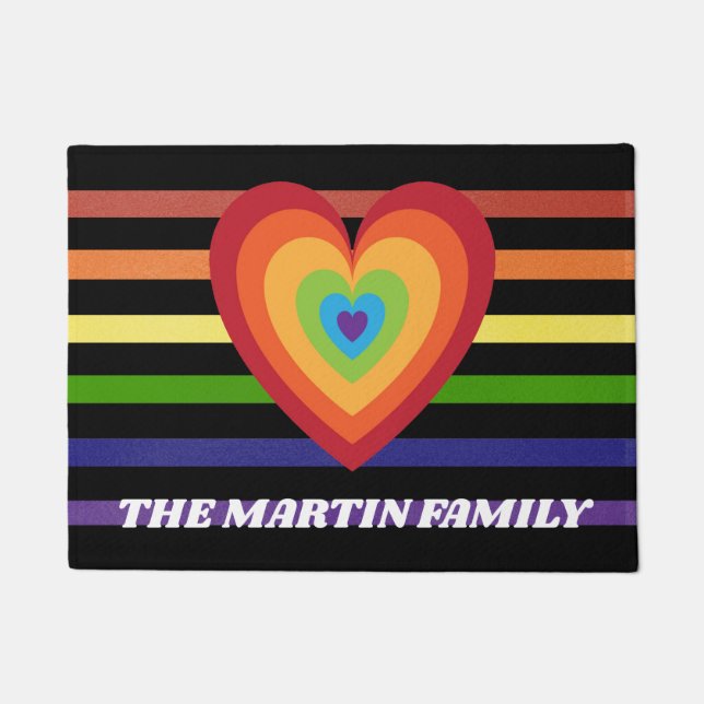 Personalisierte Regenbogen-Farbe Stripes Herz Fußmatte (Vorderseite)