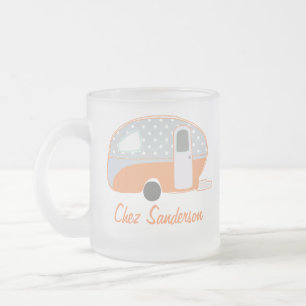 Personalisierte Retro-Wohnwagen-Kunsttassen Mattglastasse
