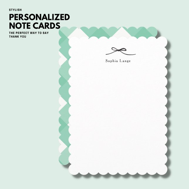 Personalisierte Scallop-Edge-Karte mit Bow Mitteilungskarte (Von Creator hochgeladen)